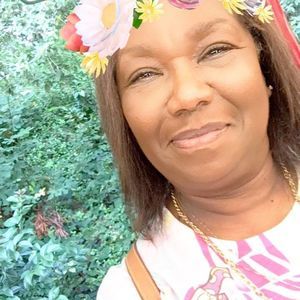 Meet your Posher, Darrylin